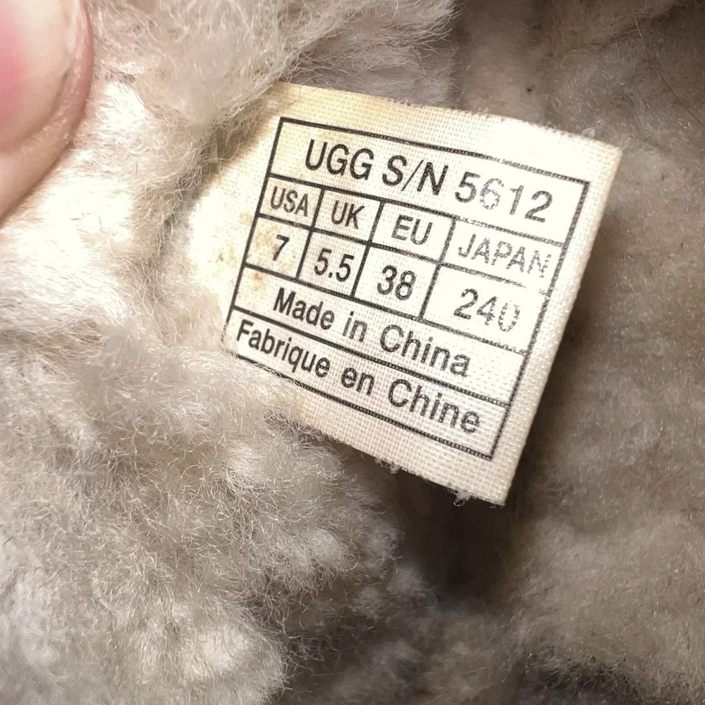 UGG Olsen Suede Sheepskin Loafer Mocs Size Womens 7 Slip On Slipper Brown